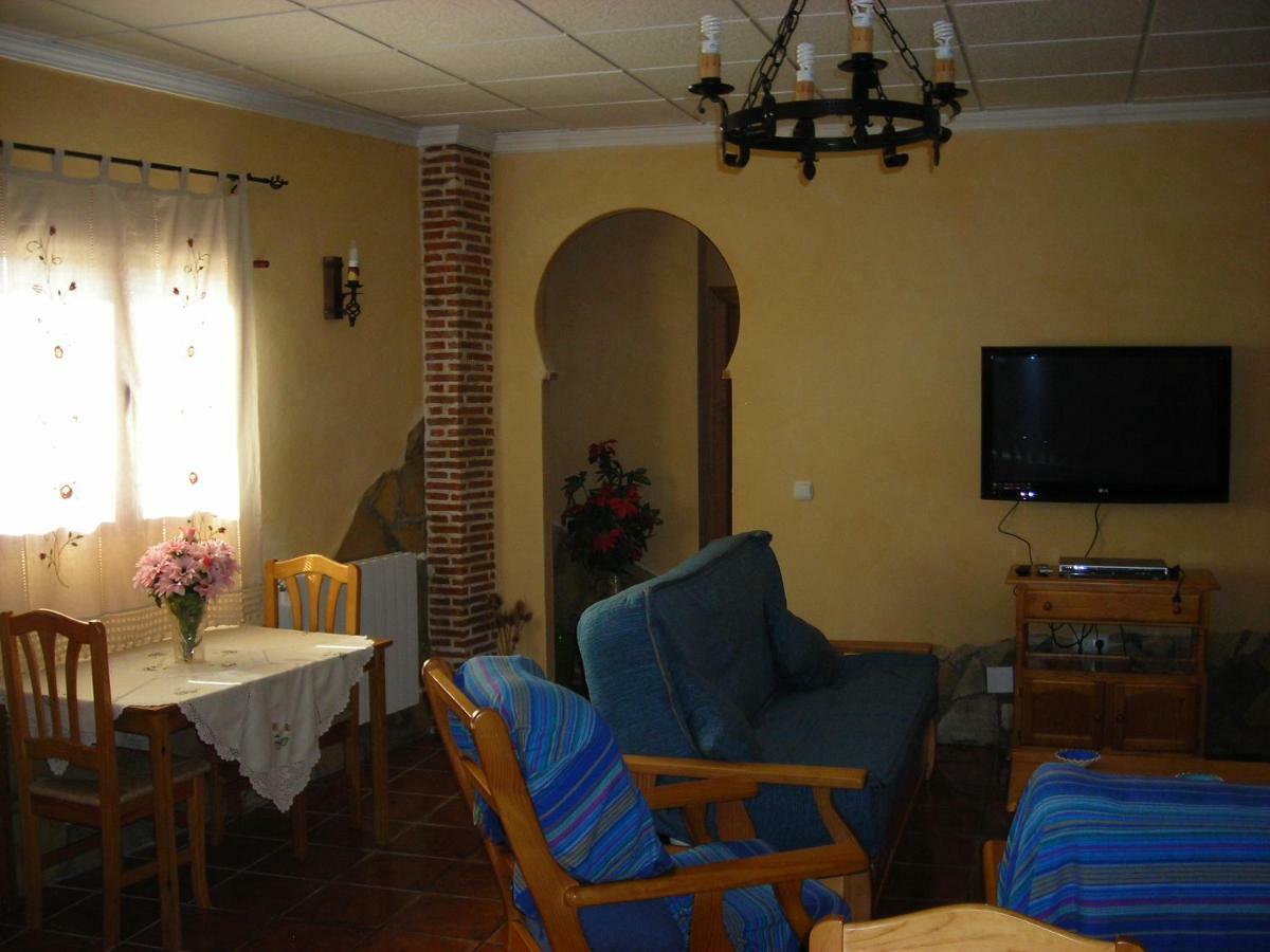 Alojamientos Casa Ruiz Archivel Екстериор снимка